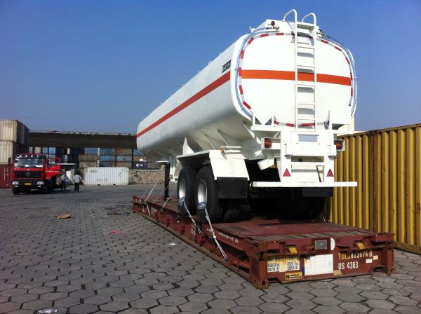 Aviation fuel tanker trailer