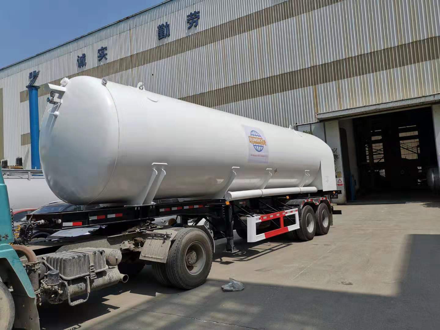 LCO2 Tanker Trailer Export to Zambia