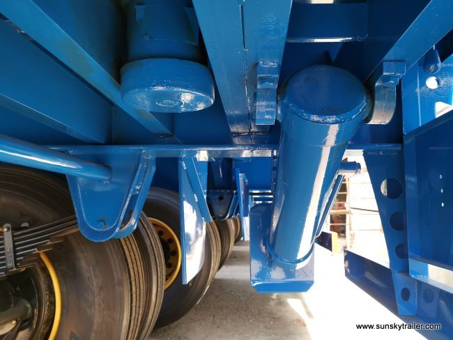 Tri Axle Closed Box Trailer For Grain transport