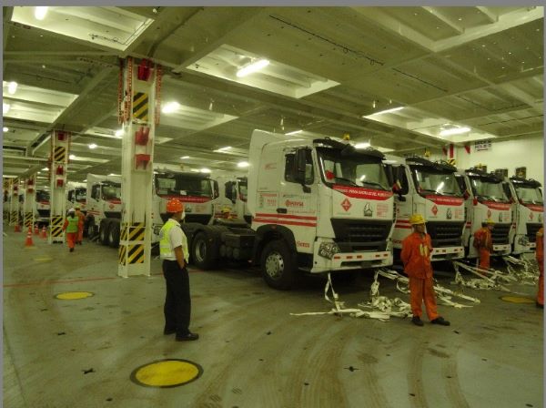 HOWO A7 TRACTOR TRUCK HOWO A7 TRACTOR TRUCK