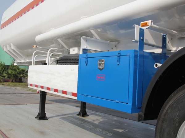 fuel tanker trailer