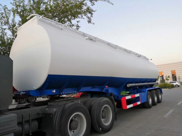 road fuel tanker road fuel tanker