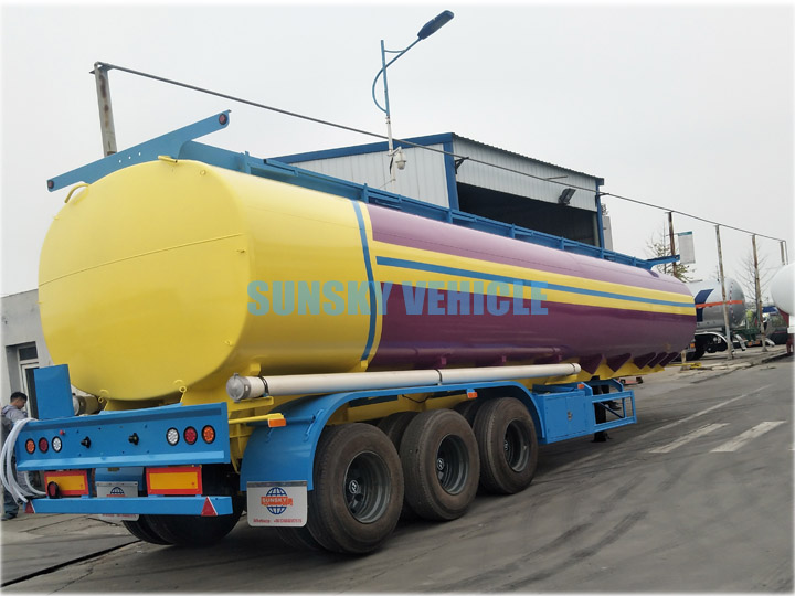 fuel tanker