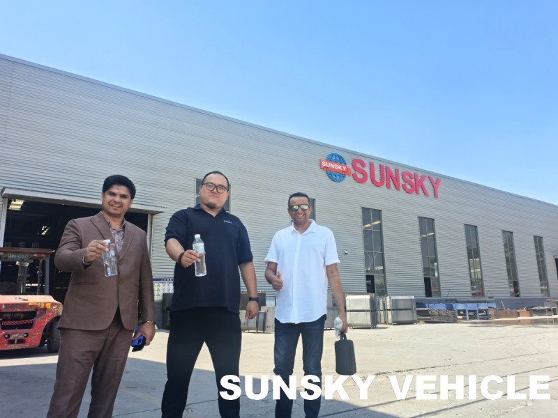 Bahraini Repeat Customers Visit