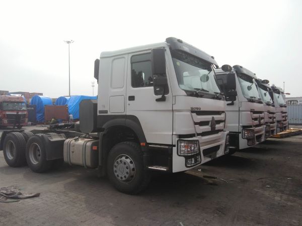 HOWO Tractor Trucks For Sale Zimbabwe