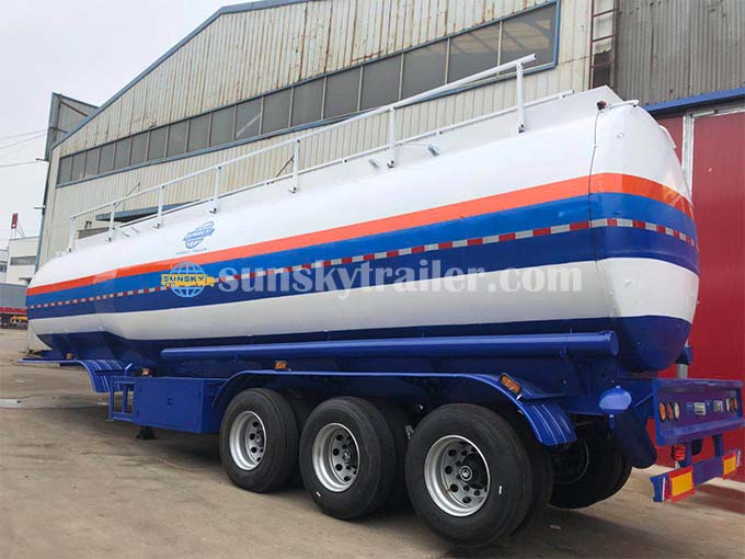 The Need Of Fuel Tanker Trailers In the Transportation Industry